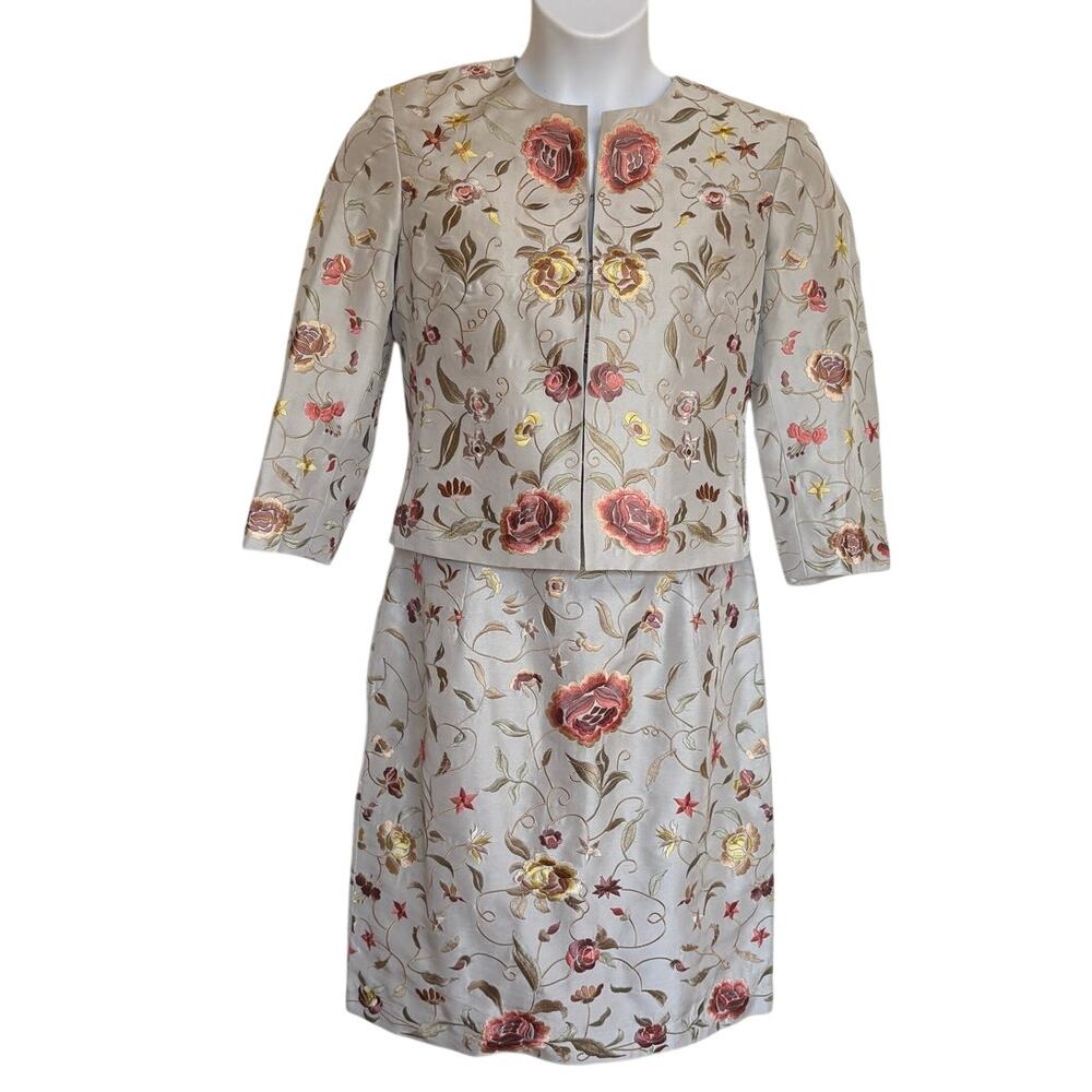 Newport News Vintage Embroidered Silk Dress Suit with Jacket size 10 Pls Rd!